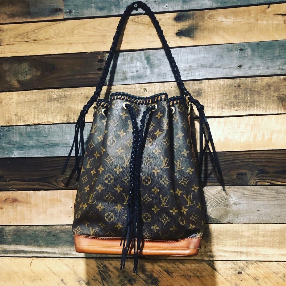 Louis Vuitton NEO GM ****Custom****